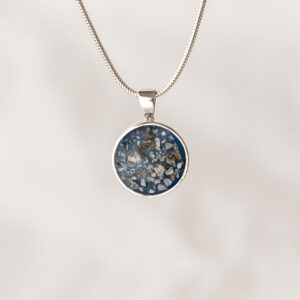 Lost Love Round Pendant